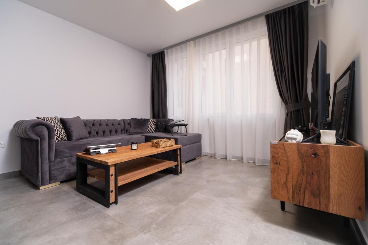 Chic 1Br Apartment With Balcony In Plovdiv Exterior foto